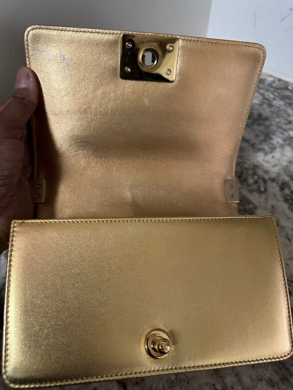 CHANEL Gold Shoulder Bag with Red Accent Strap (PREOWNED). - Picture 8 of 15
